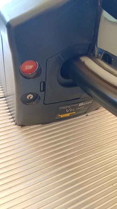 THYSSENKRUPP 4533500000000000 ESCALATOR HANDRAIL INLET COVER, YÜRÜYEN MERDİVEN EL BANDI FLAP KAPAĞI, FT853